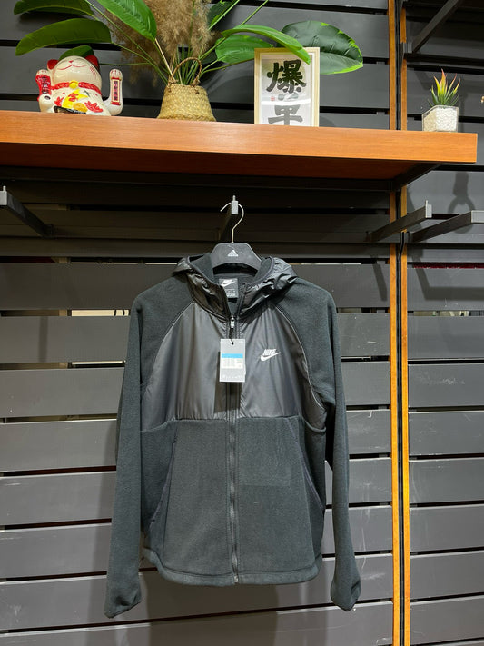 Veste Nike  29,99€