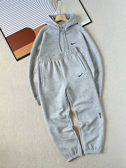 Ensemble Nike 39,99€ ( Haut + Bas )