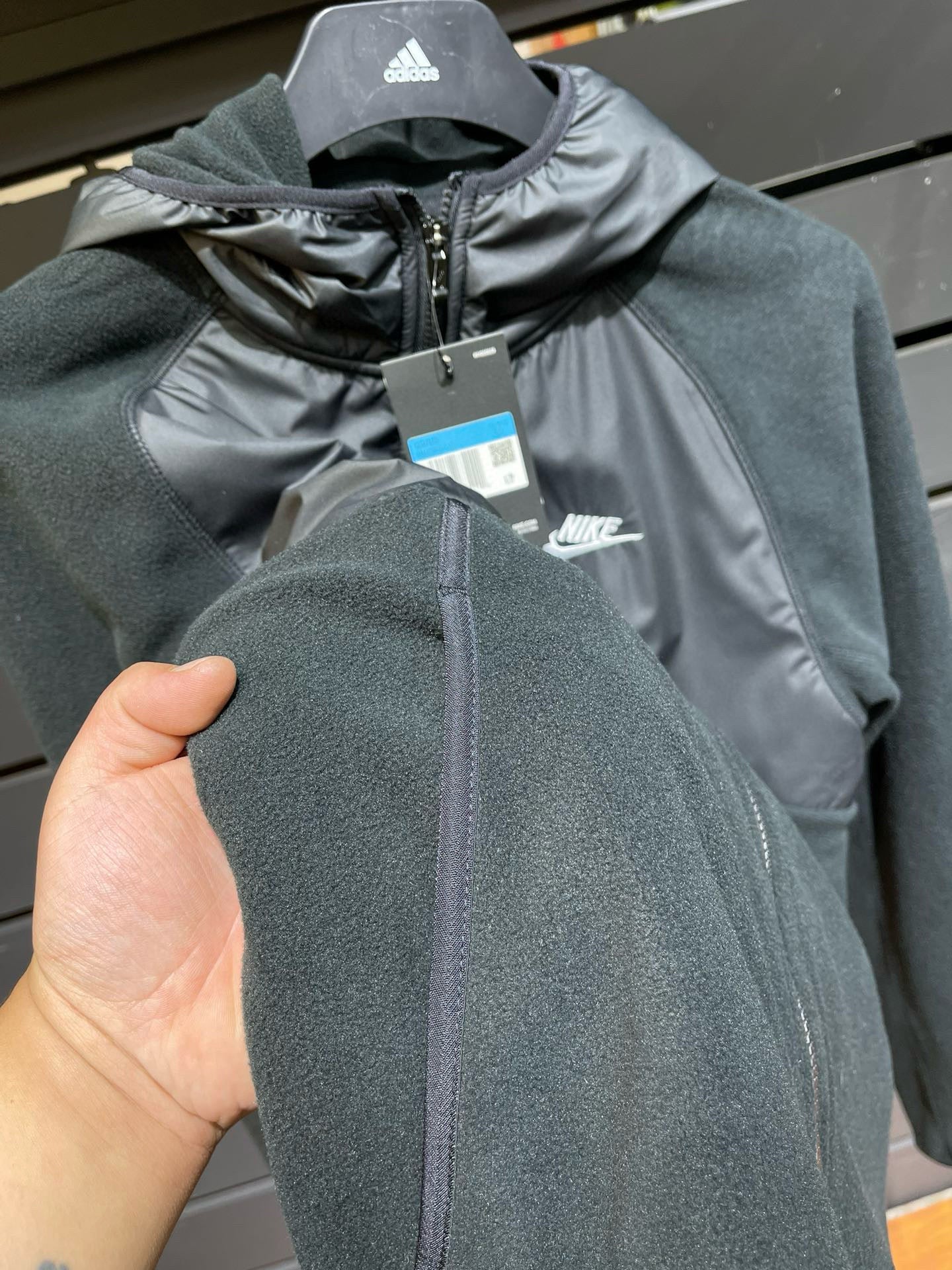 Veste Nike  29,99€
