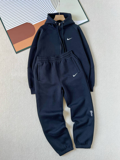 Ensemble Nike 39,99€ ( Haut + Bas )