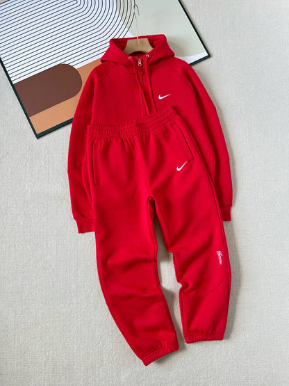 Ensemble Nike 39,99€ ( Haut + Bas )